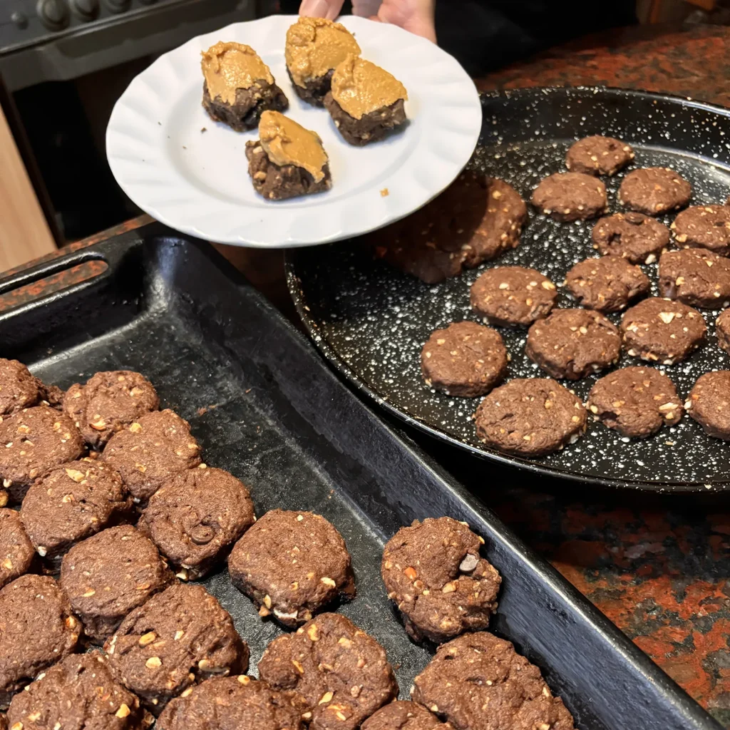 Bizcochitos brownie de cacao y frutos secos